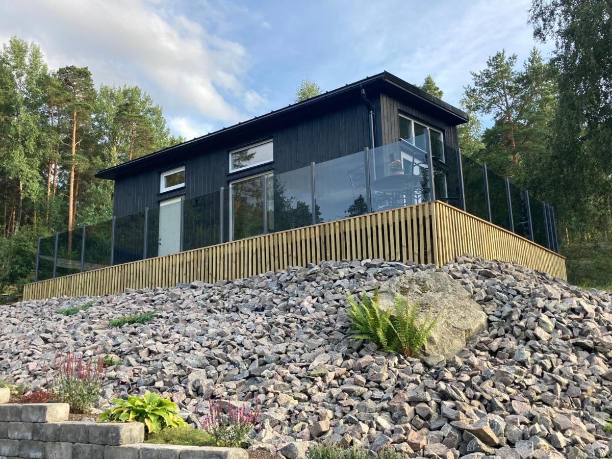 Cabin In The Woods, Close To Lake Maelaren 에스킬스투나 외부 사진